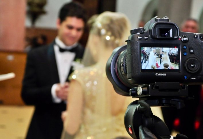 setting kamera untuk foto wedding